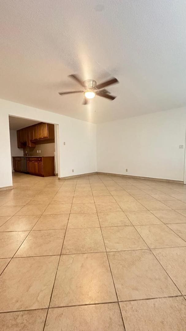 Building Photo - 1755 NE 18th St