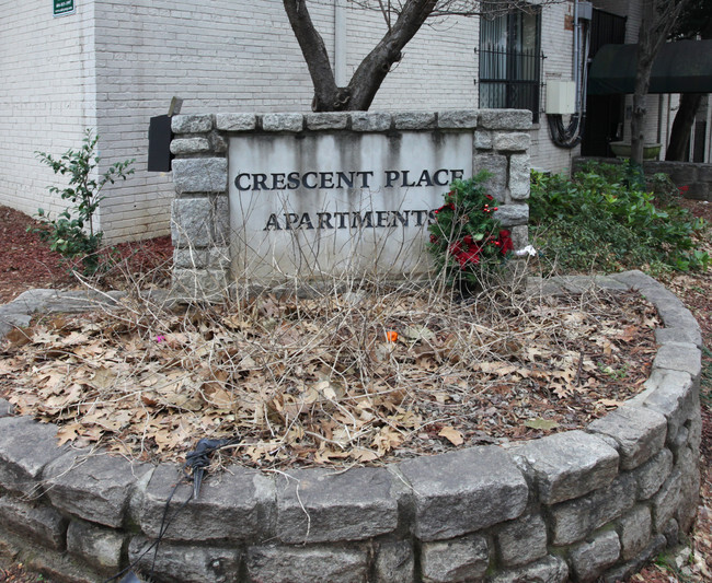 Building Photo - Crescent Place Apartments