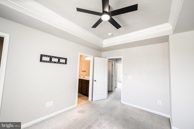 Building Photo - 105 Lantana Ln