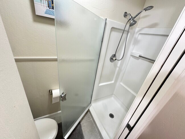 Building Photo - 2664 Senter Rd