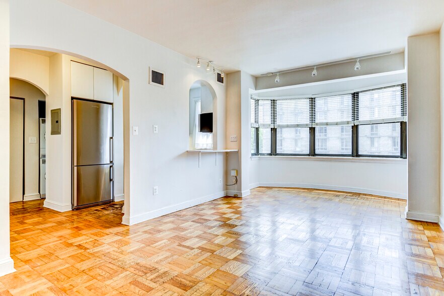 Building Photo - 2515 K St NW