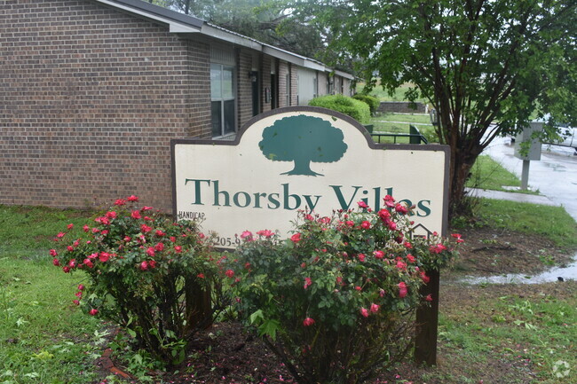 Building Photo - Thorsby Villas