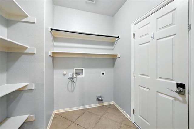 Building Photo - 13349 Mondovi Dr