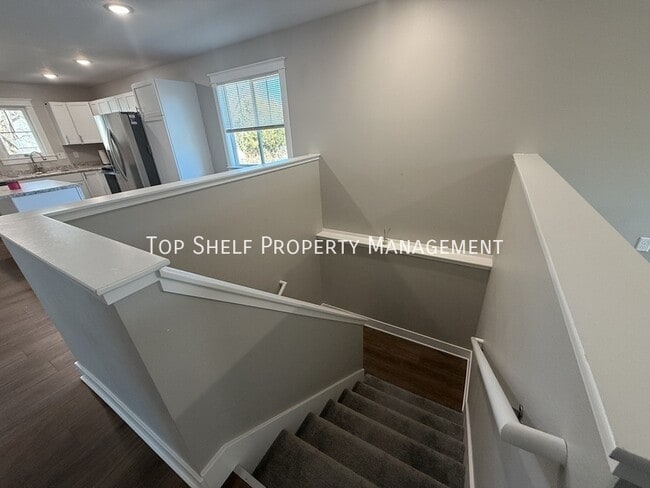 Building Photo - 501 Kirkwood Ave