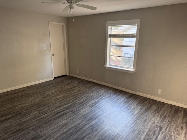 Building Photo - 370 29th St NE