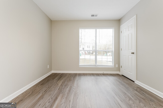 Building Photo - 4314 Westglen Dr