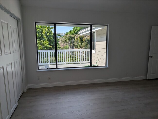 Building Photo - 33626 Walkabout Ln