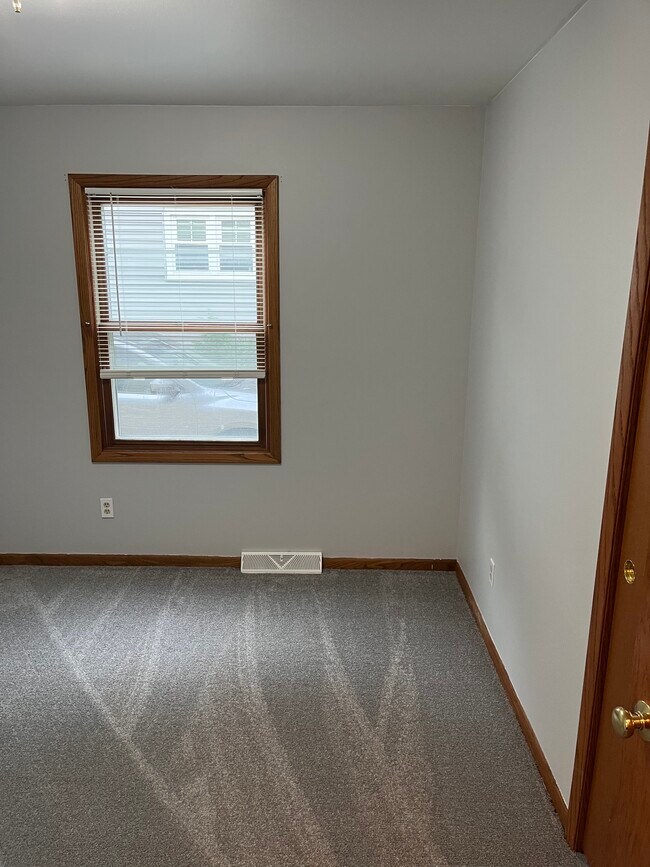 Third bedroom - 7734 W Stevenson St