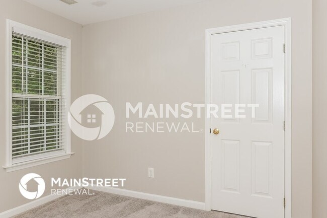 Building Photo - 120 Hollow Ct