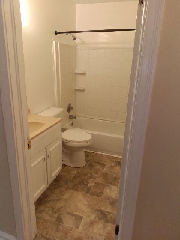 Building Photo - 3309 10th St