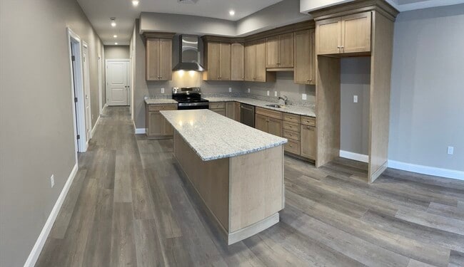 Building Photo - 1 Brattle St