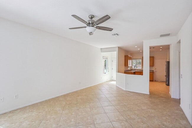 Building Photo - 55+, Age Restricted, 2 Bed, 2 Bath, Single...