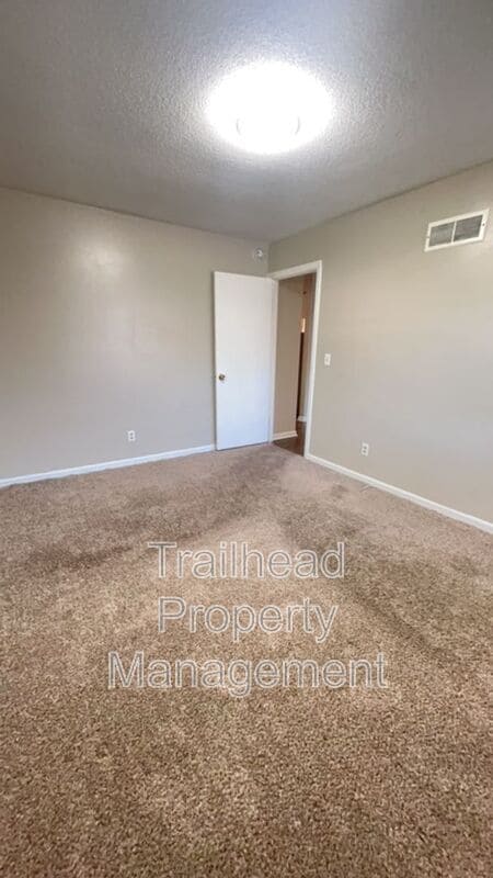 Building Photo - 1745 N 78th St