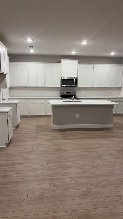 Building Photo - 2212 Sienna Spruce St