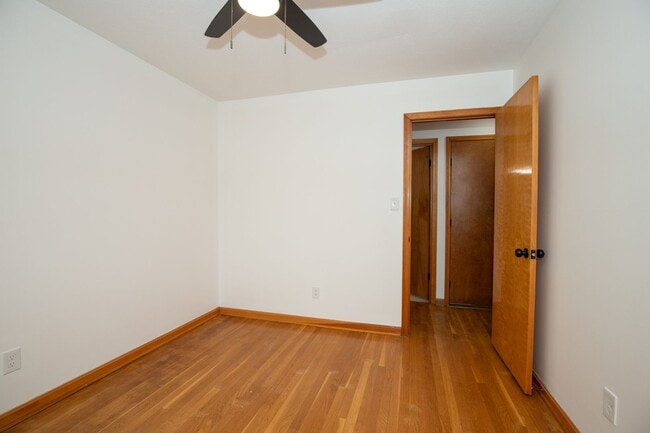 Building Photo - ? Remodeled Shivley 3 Bedroom, 1.5 Bathroom Home! ?