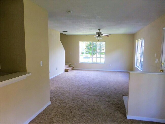 Building Photo - 2233 Fluorshire Dr