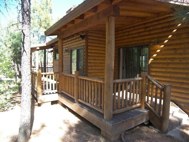 Building Photo - 2551 W Lodgepole Ln