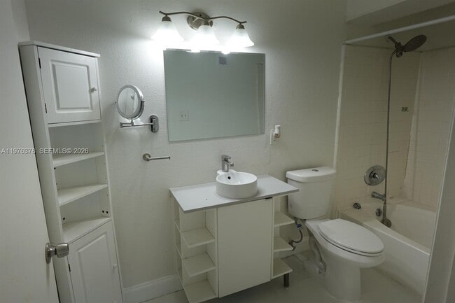 Building Photo - 15560 SW 104th Terrace