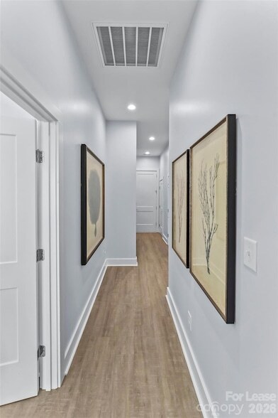 Building Photo - 129 Greens Rd