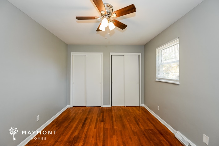 Building Photo - 2512 Grosvenor Dr