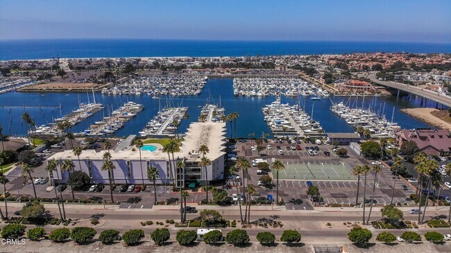 Building Photo - 1+1 Peninsula Condo on the Channel Islands Harbor w/lots of Amenities