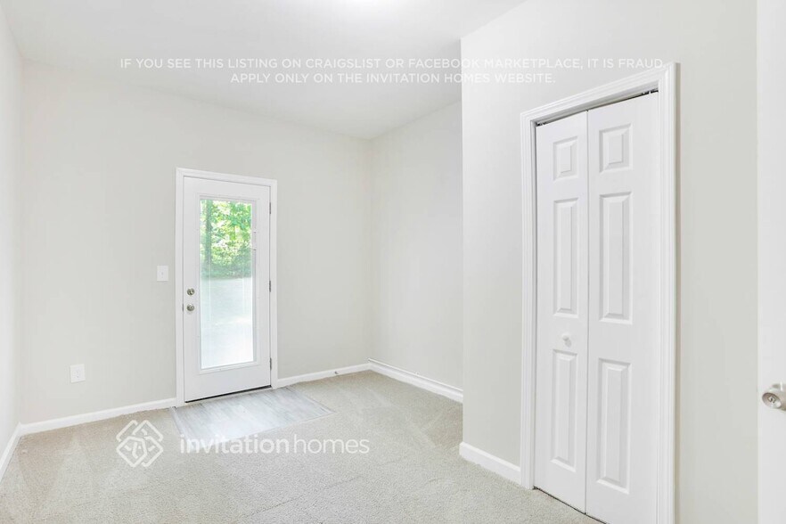 Building Photo - 542 Allana Ct