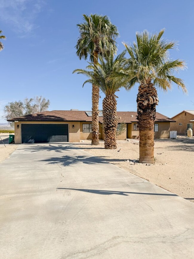 Building Photo - Remodeled 2 Bedroom Home in 29 Palms