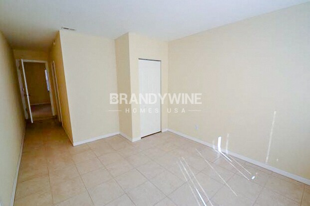 Building Photo - 11839 129th Ave N