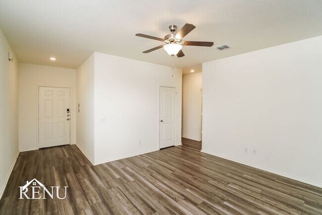 Building Photo - 5160 Firefly Hls