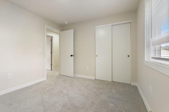 Building Photo - Beautiful Home in Winchester Hills
