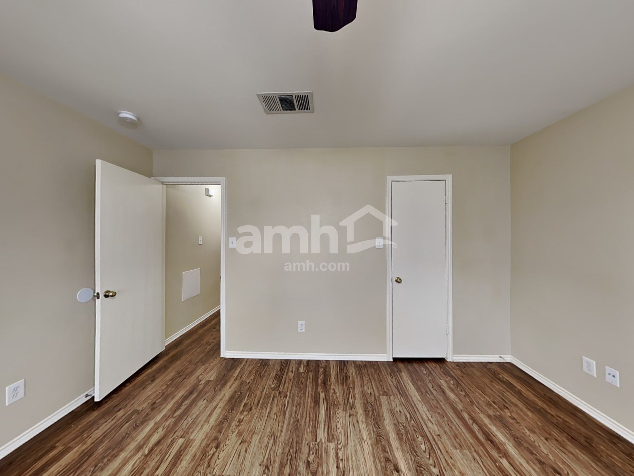 Building Photo - 1227 Deerhound Pl