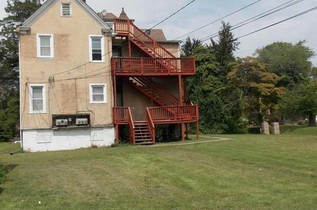 Building Photo - 4101 Fernhill Ave