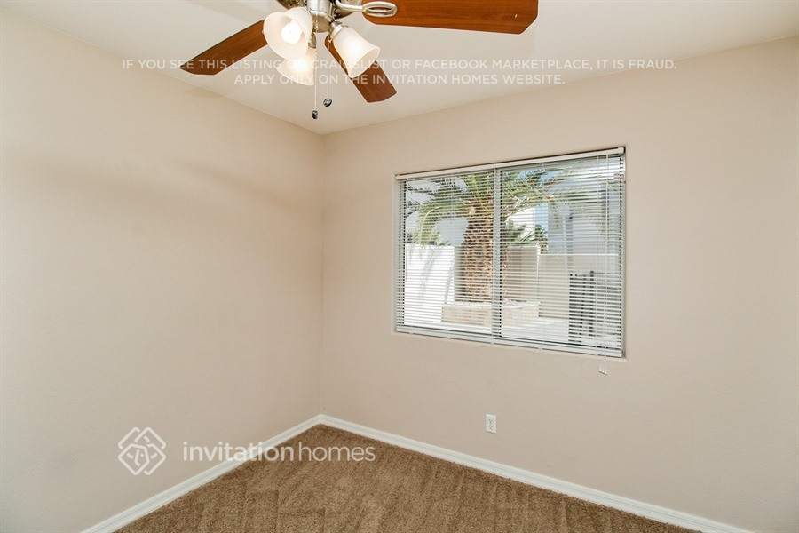 Building Photo - 7950 Howard Dade Ave