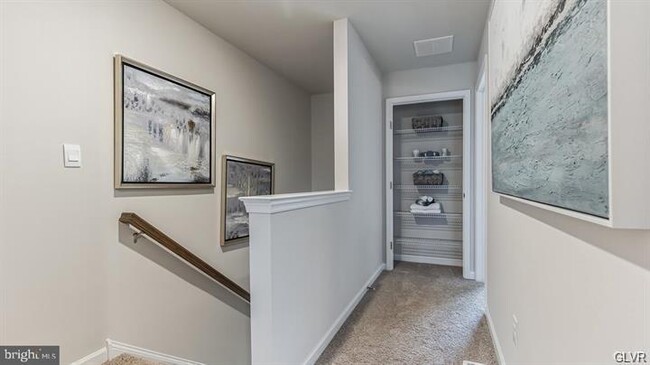 Building Photo - 1193 Susan Cir