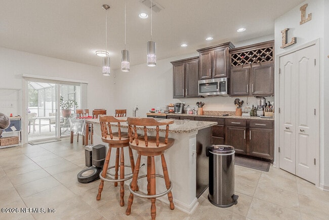 Building Photo - 16284 Hunters Hollow Trail