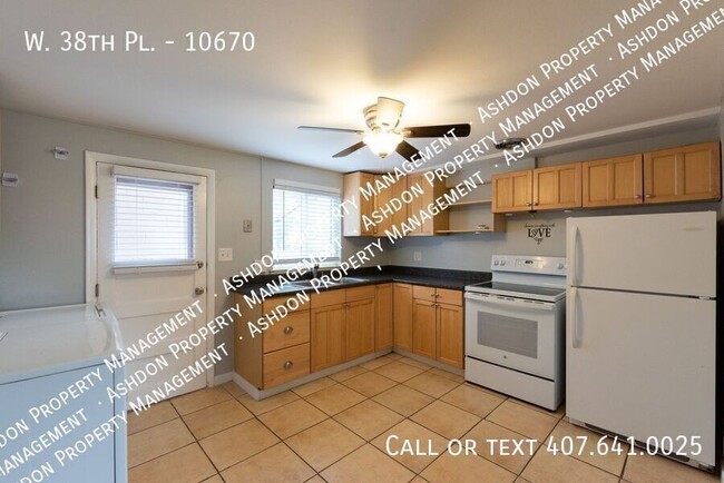 Building Photo - 2 Bed 1 Bath Unit for Rent in Wheat Ridge!