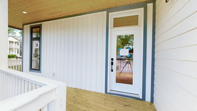 Building Photo - Turn-Key Luxury Rental: Brand-New 4BD + Office w/ Private Sunset Rooftop