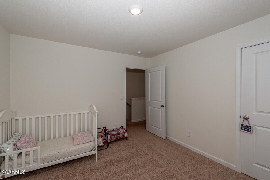 Building Photo - 1606 River Poppy Rd