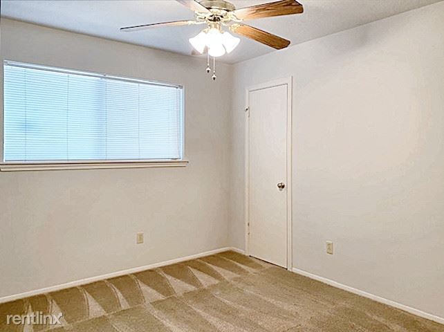 Building Photo - 3 br, 2 bath House - 7522 Echo Pines Dr