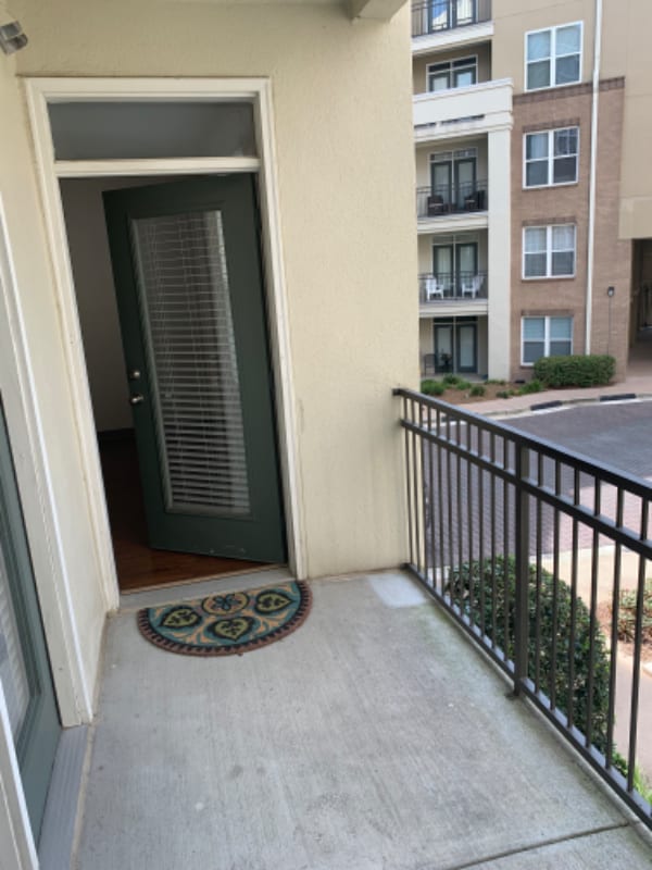 Building Photo - 390 17th St