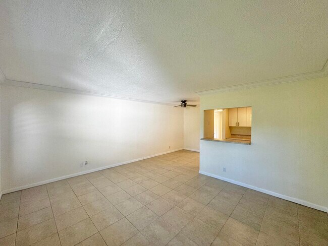 Building Photo - 206 Dorchester I