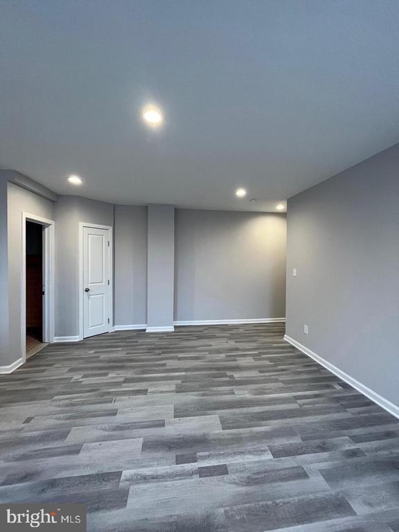 Building Photo - 1208 Mifflin St