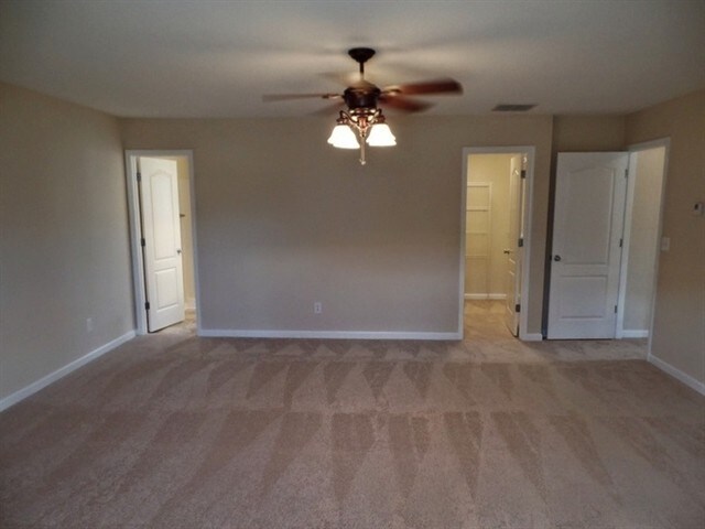 Building Photo - 76 Oak Springs Ln