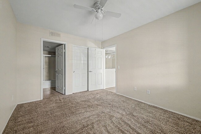 Building Photo - Condo in Cliffs Art North Mountain Community