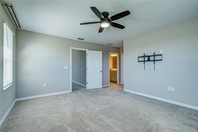Building Photo - 5512 Tripoli Dr