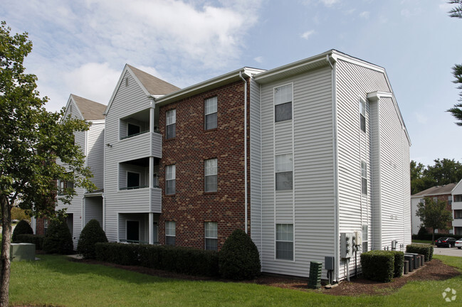 Primary Photo - Mill Creek Apartments