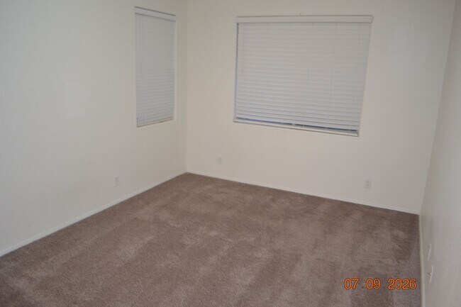 Building Photo - 2BED/2BA SOUTHWEST HOME - 1 STORY IN GATED COMMUNITY WITH POOL AREA AND SPA