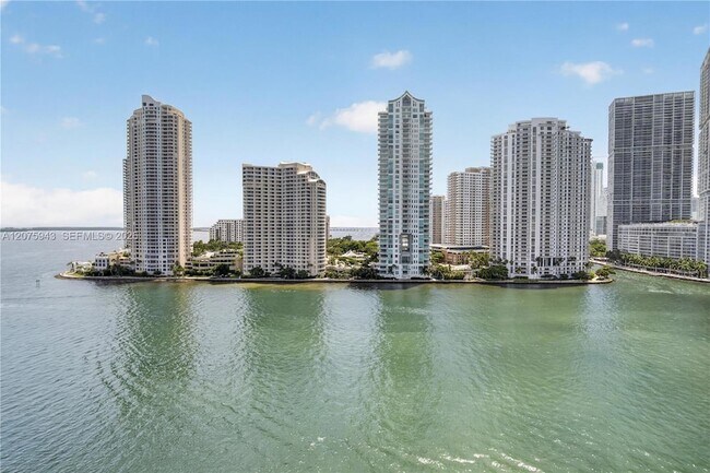 Building Photo - 335 S Biscayne Blvd