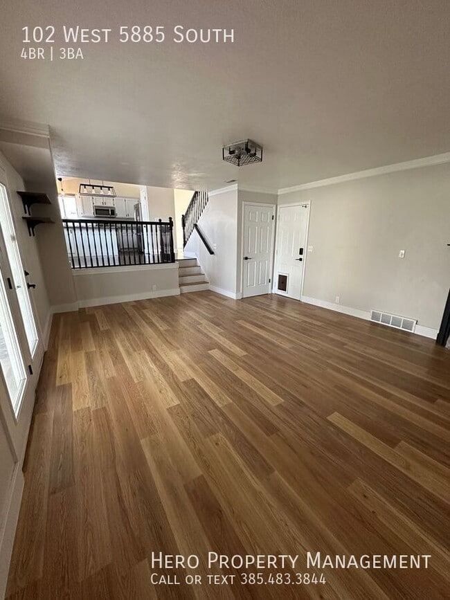 Building Photo - 102 W 5885 S