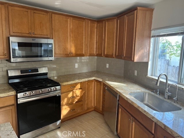 Building Photo - 1625 Wellesley Ave